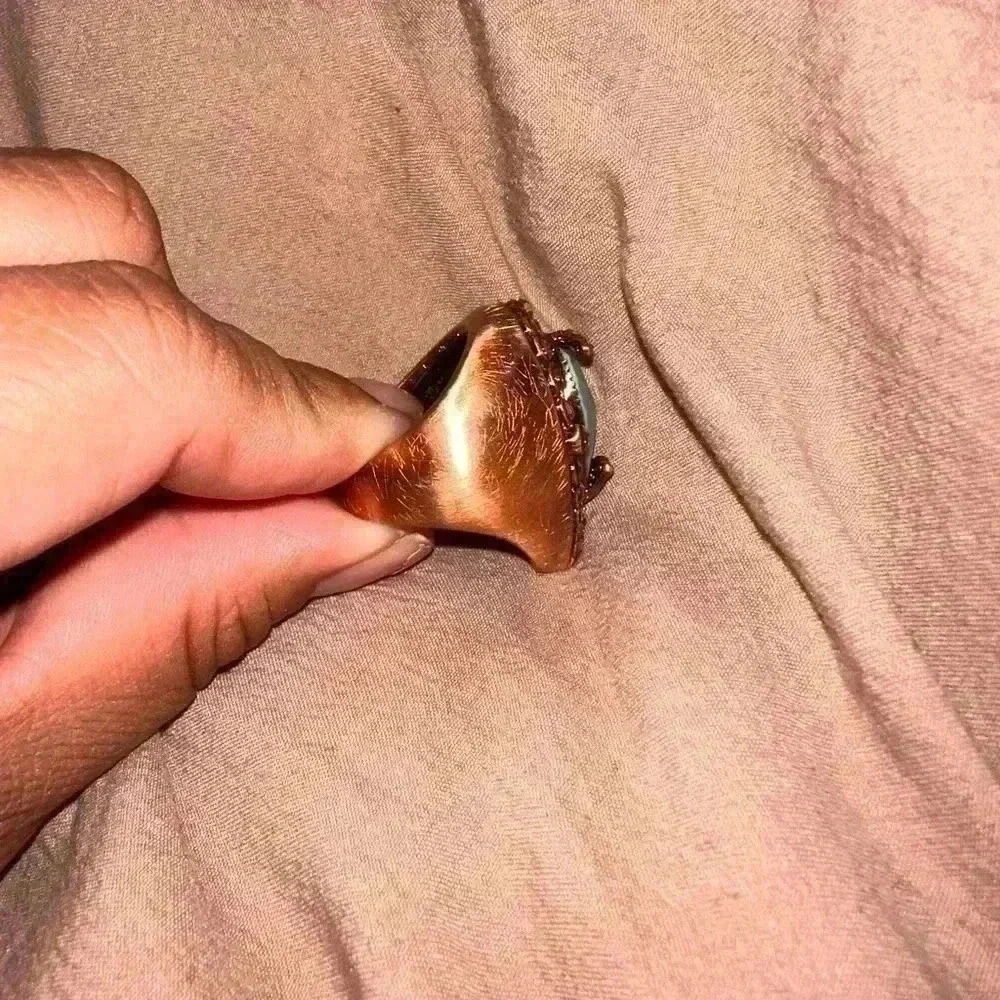 Fashion ring size 9 - Picture 8 of 8